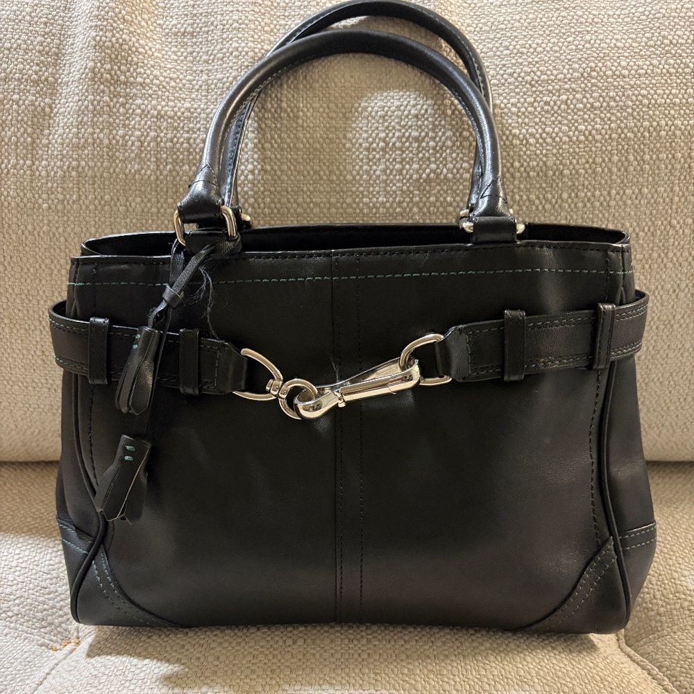 SOLD Vintage Coach Hamptons leather bag!